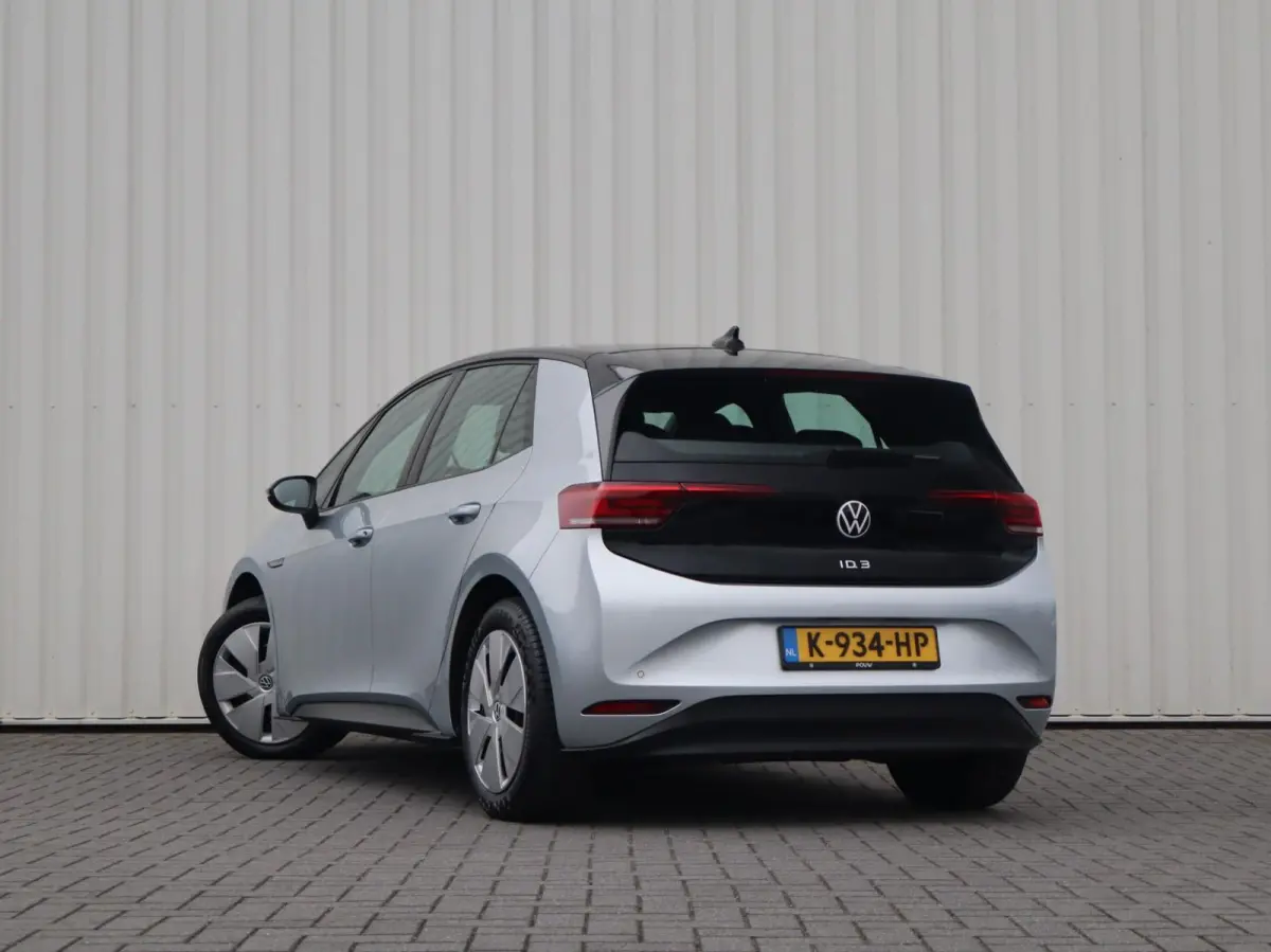 204pk Life 58 kWh | SoH 92% | Voorstoelen Vervarmd | Apple Carplay/Android Auto | ACC | LED Koplampen