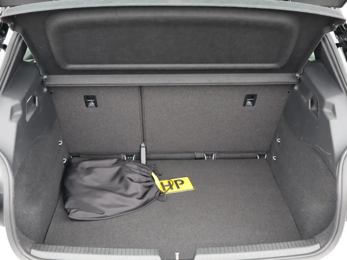 204pk Life 58 kWh | SoH 92% | Voorstoelen Vervarmd | Apple Carplay/Android Auto | ACC | LED Koplampen