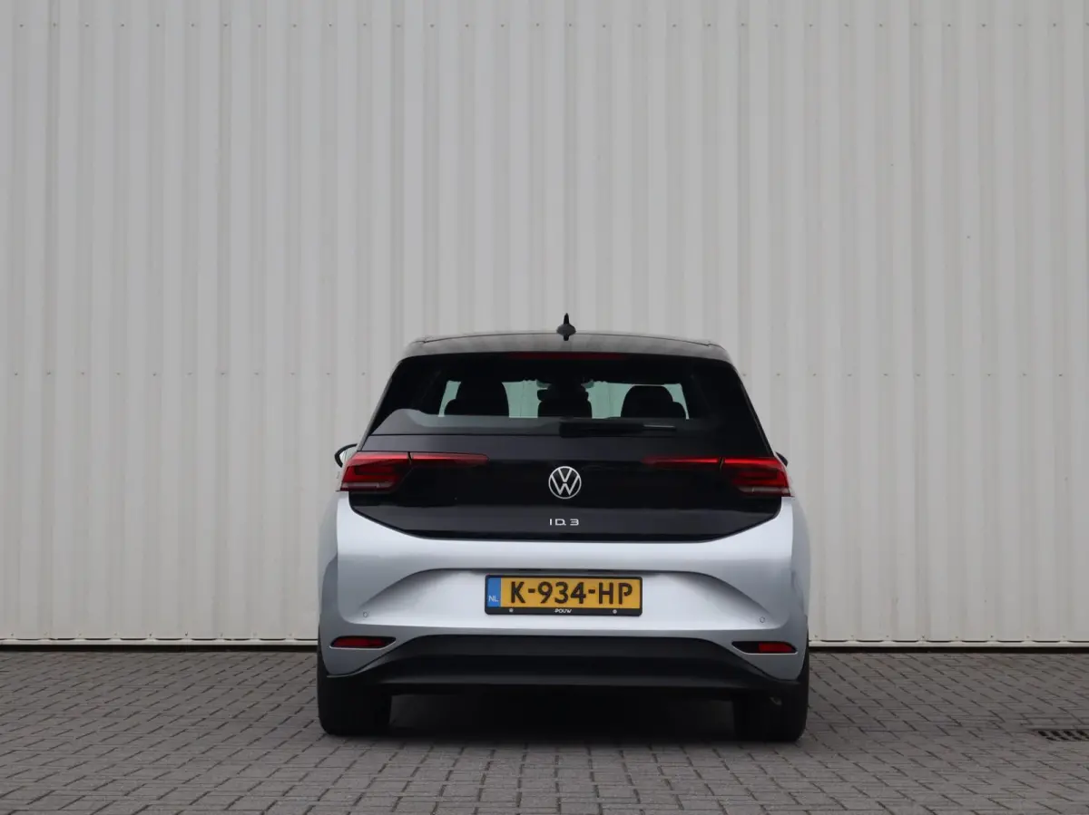 204pk Life 58 kWh | SoH 92% | Voorstoelen Vervarmd | Apple Carplay/Android Auto | ACC | LED Koplampen