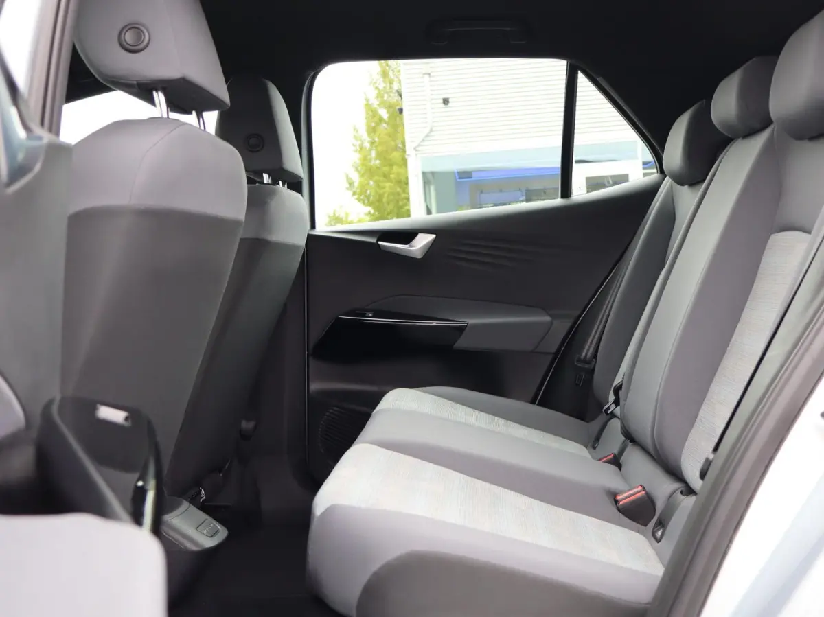 204pk Life 58 kWh | SoH 92% | Voorstoelen Vervarmd | Apple Carplay/Android Auto | ACC | LED Koplampen