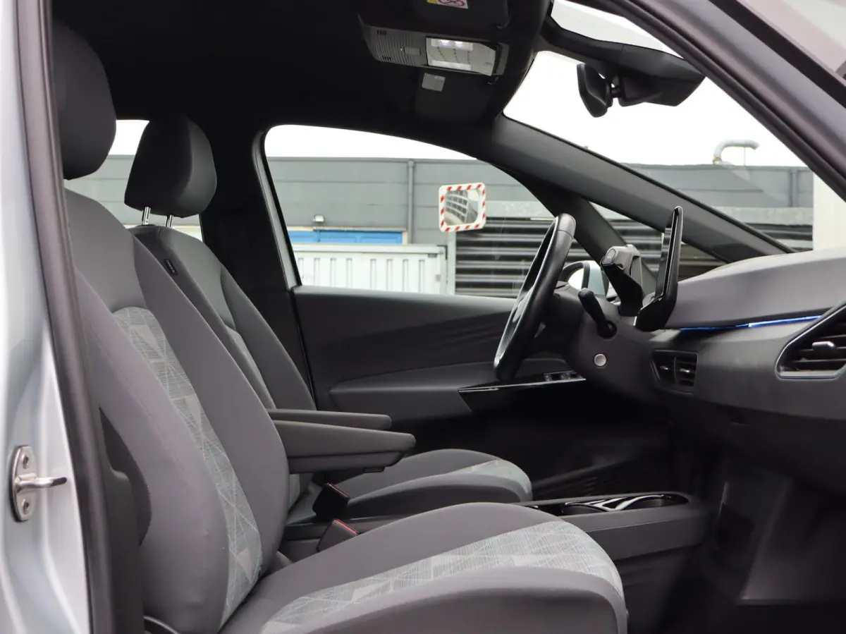 204pk Life 58 kWh | SoH 92% | Voorstoelen Vervarmd | Apple Carplay/Android Auto | ACC | LED Koplampen