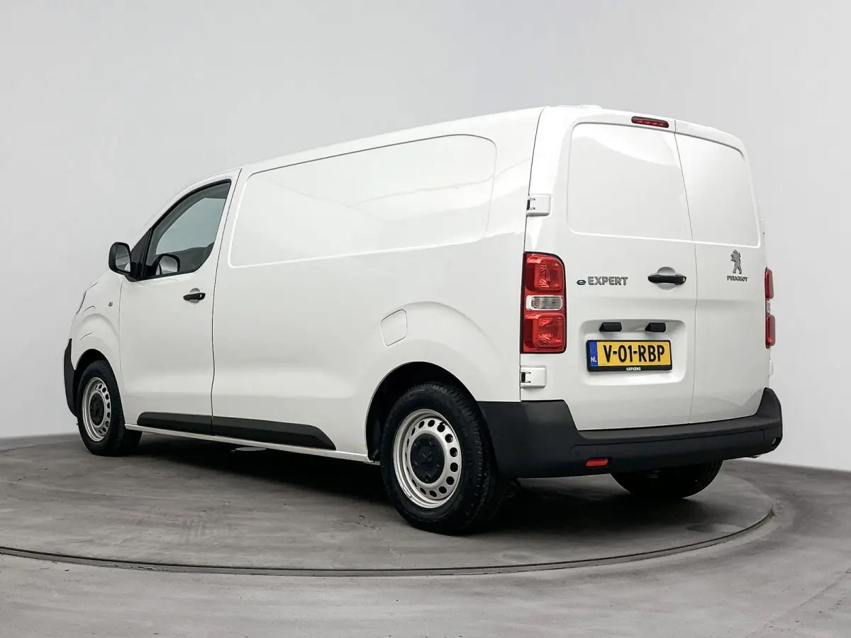 EV L2 75 kWh | Airco | CarPlay | 3-Zits | Cruise Control | Parkeerhulp