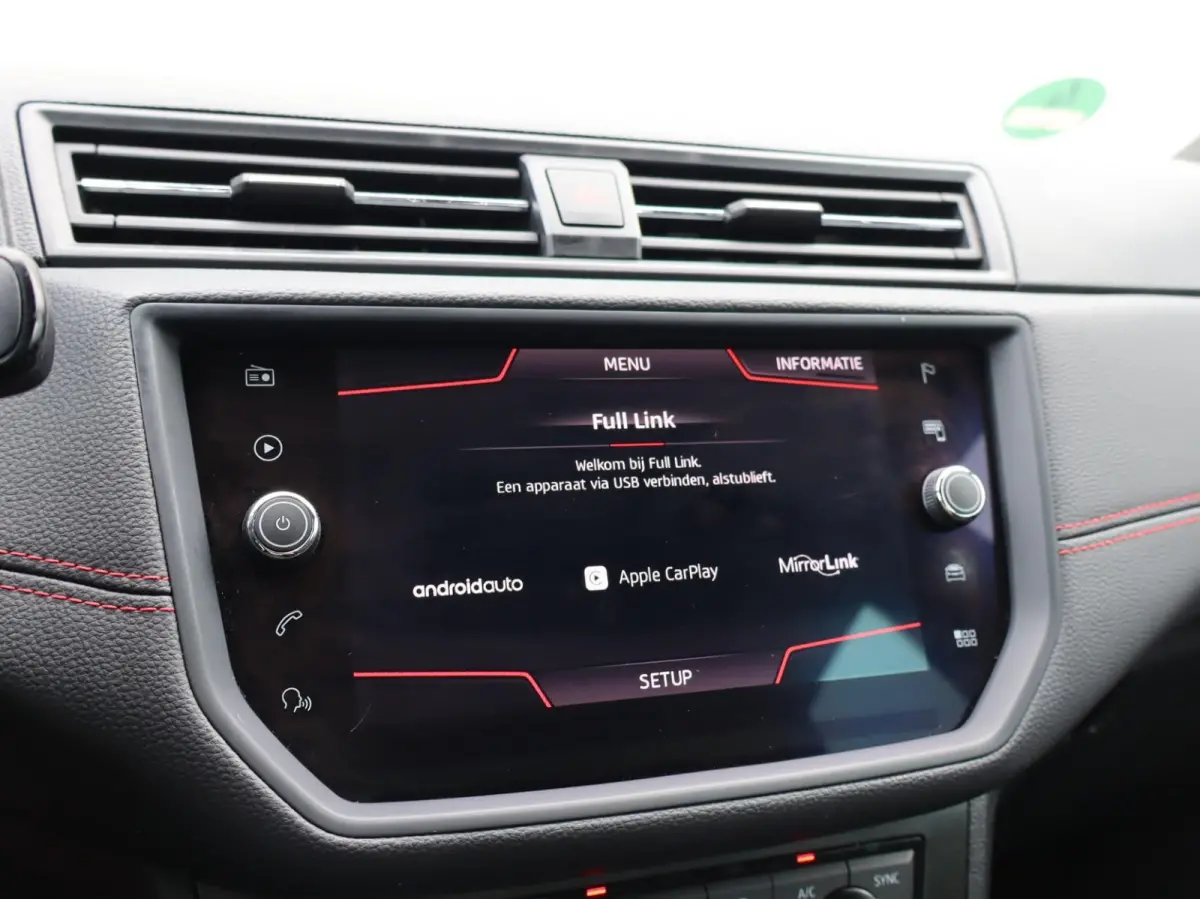 1.0 TSI 95pk FR Business Intense | Achteruitrijcamera | ACC | Apple Carplay/Android Auto