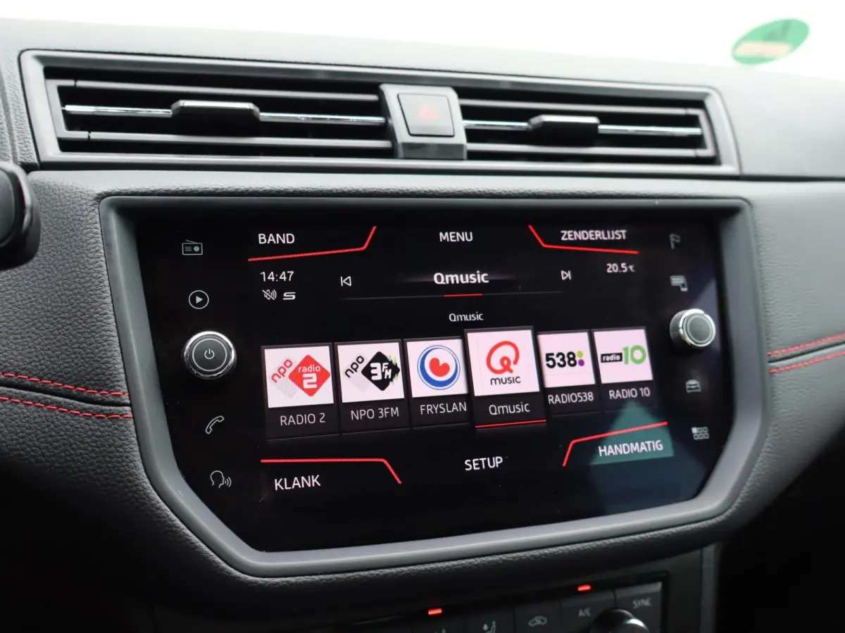 1.0 TSI 95pk FR Business Intense | Achteruitrijcamera | ACC | Apple Carplay/Android Auto
