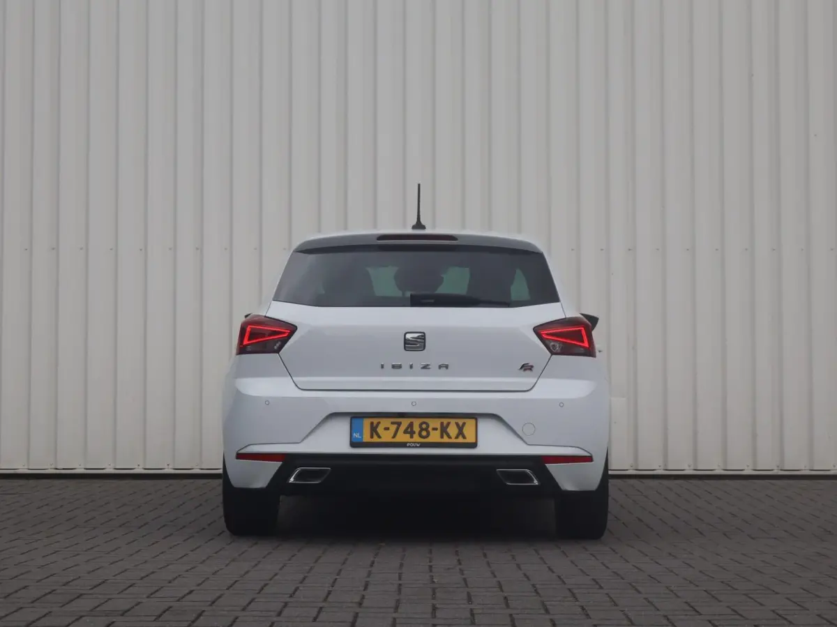 1.0 TSI 95pk FR Business Intense | Achteruitrijcamera | ACC | Apple Carplay/Android Auto