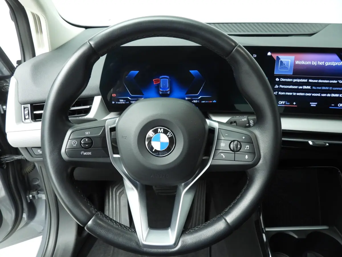 218i | LED | Navigatie | Trekhaak | Achteruitrijcamera | PDC | Clima | DAB | Alu 16 inch