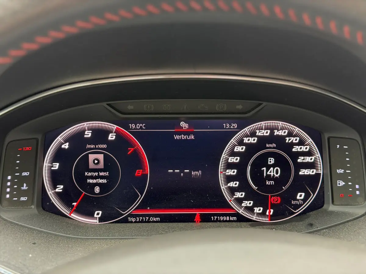 1.0 TSI FR Business Intense 116PK 6-BAK! (PANORAMADAK, CRUISE, CARPLAY, LED, GOED ONDH, CLIMATE CONTROL, NL-AUTO, ETC.)