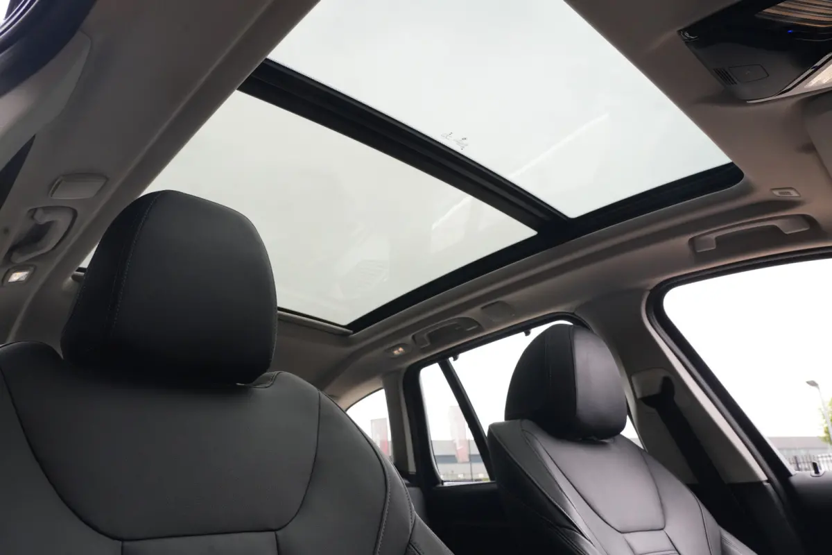 xDrive20i xLine High Executive | 184PK | Pano | HUD | Camera | Keyless | Luxury Line | Driving Assistant Plus | 19" | BMW X3 xDrive20i xLine High Executive 184 PK Benzine met 2.0 viercilinde