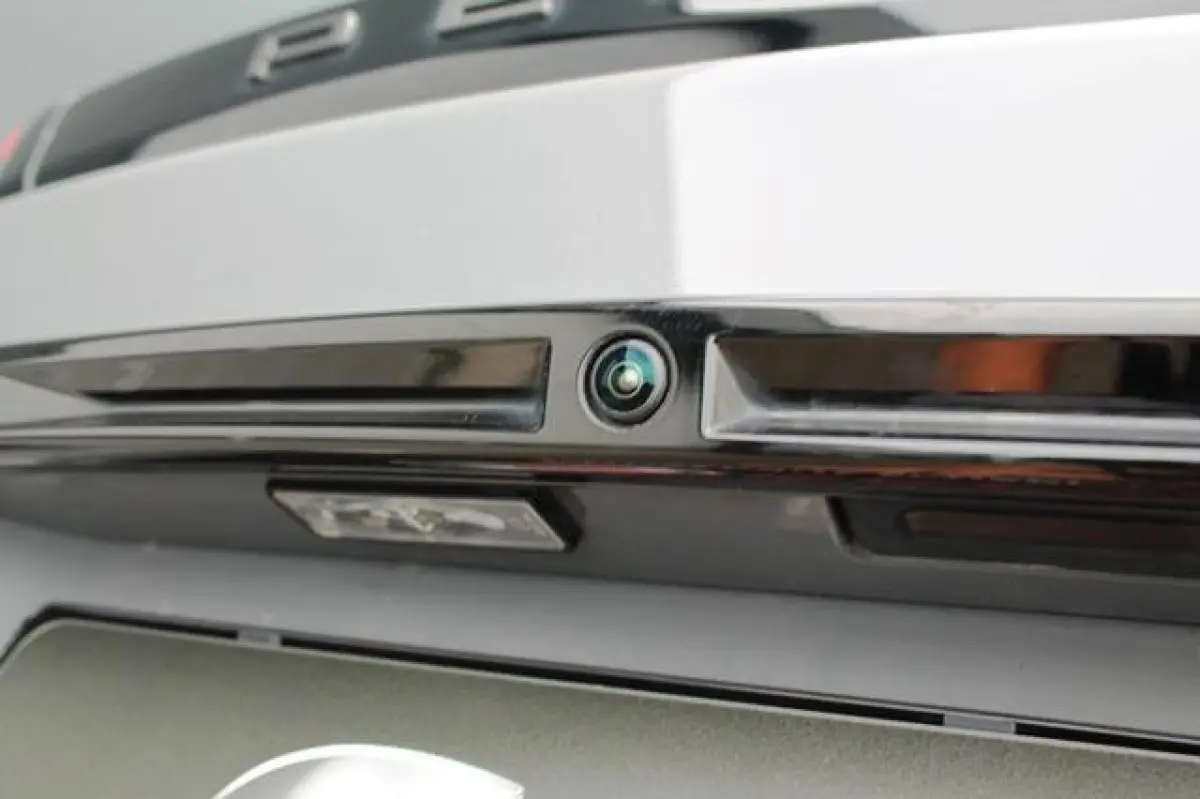 1.2 PureTech 100 Allure | Navi | Camera | Blind spot