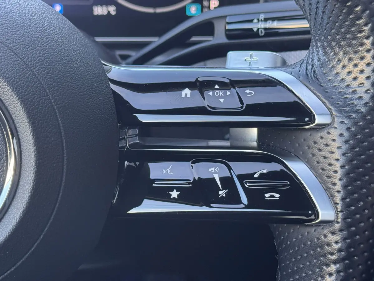 200 Launch Ed. AMG PANO l HUD l BURMESTER l 360 l KEYLESS l MATRIX l EL-STOEL l SFEER l NIGHT l NAP