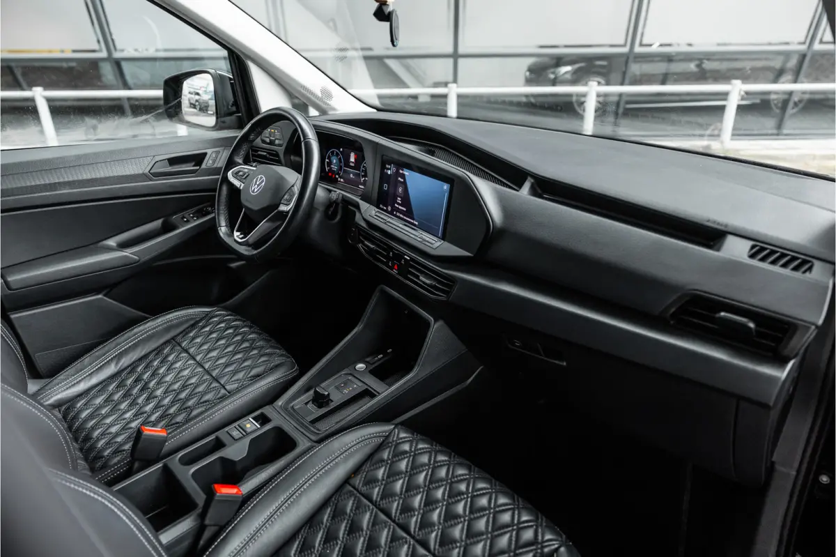 2.0 TDI DSG | LED | Camera | CarPlay | Navigatie | Virtual | Lederen bekleding | Stoelverwarming | Nieuwe APK | BPM Vrij