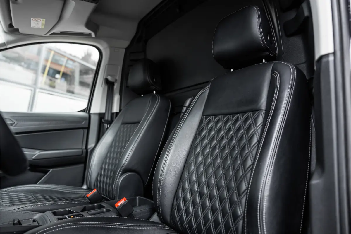 2.0 TDI DSG | LED | Camera | CarPlay | Navigatie | Virtual | Lederen bekleding | Stoelverwarming | Nieuwe APK | BPM Vrij