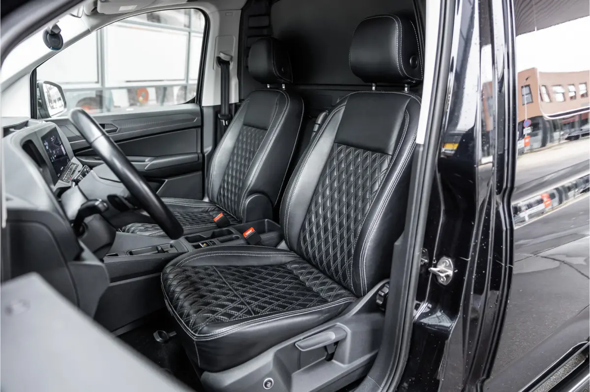 2.0 TDI DSG | LED | Camera | CarPlay | Navigatie | Virtual | Lederen bekleding | Stoelverwarming | Nieuwe APK | BPM Vrij