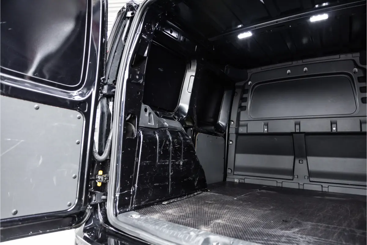 2.0 TDI DSG | LED | Camera | CarPlay | Navigatie | Virtual | Lederen bekleding | Stoelverwarming | Nieuwe APK | BPM Vrij