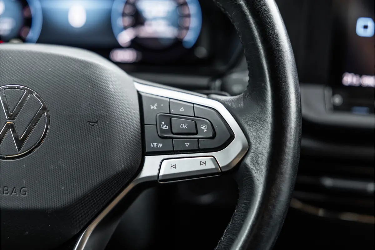 2.0 TDI DSG | LED | Camera | CarPlay | Navigatie | Virtual | Lederen bekleding | Stoelverwarming | Nieuwe APK | BPM Vrij