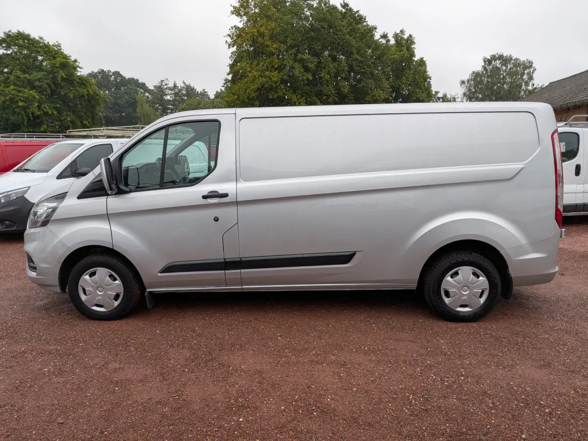 300 2.0 TDCI L2H1 Airco / Cruise / Navi