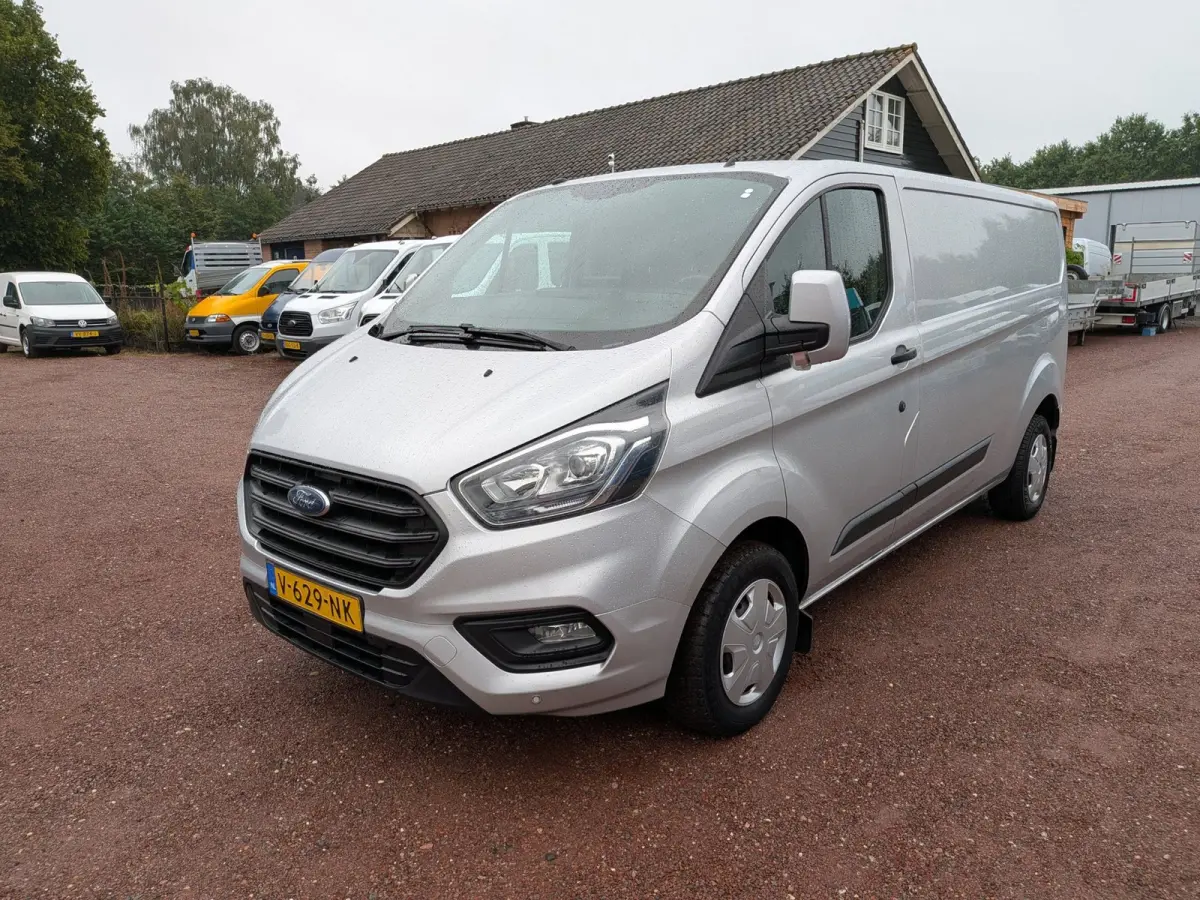 300 2.0 TDCI L2H1 Airco / Cruise / Navi
