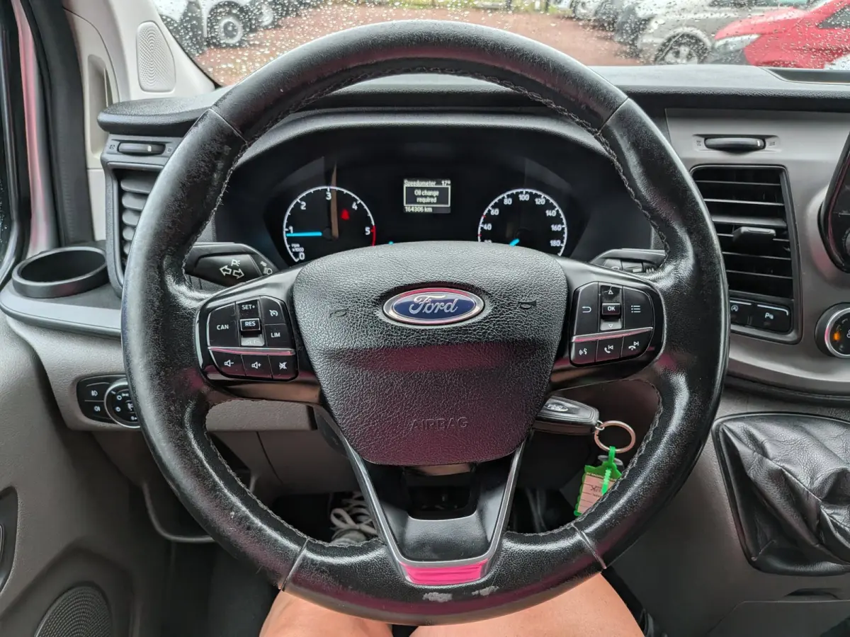 300 2.0 TDCI L2H1 Airco / Cruise / Navi