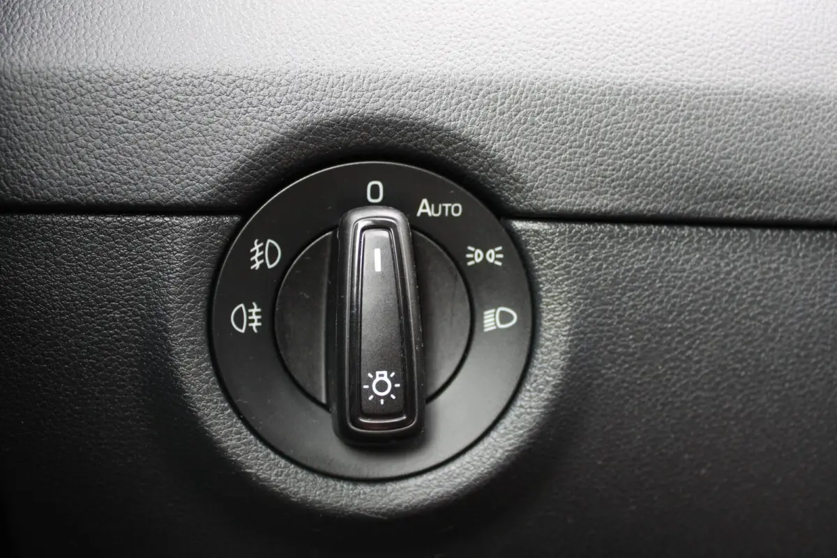 1.0 TSI Greentech Style Business|Navi|Carplay|Cruise|Stoel verw|Nieuwe distributie|Pano dak|Bi-Xenon|