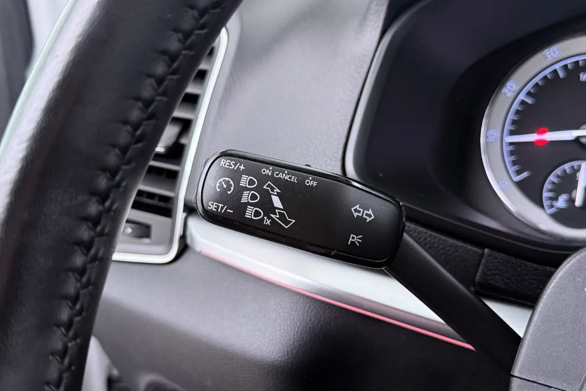 1.0 TSI Business Edition | CarPlay | Camera | Stoelverwarming | Cruise Control |