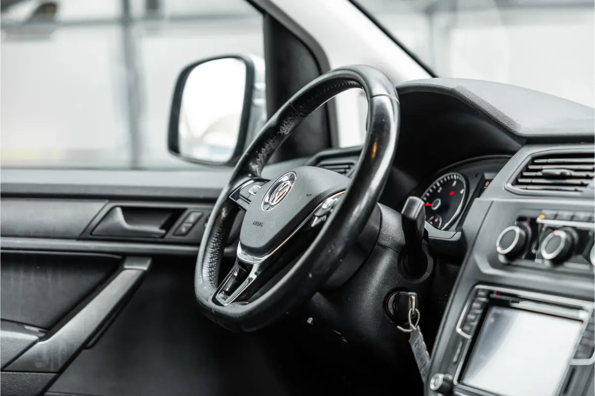 2.0 TDI DSG Highline | CarPlay | Navigatie | MF Stuur | Trekhaak | Lederen bekleding | Airco | Stoelverwarming | PDC | Nieuwe APK
