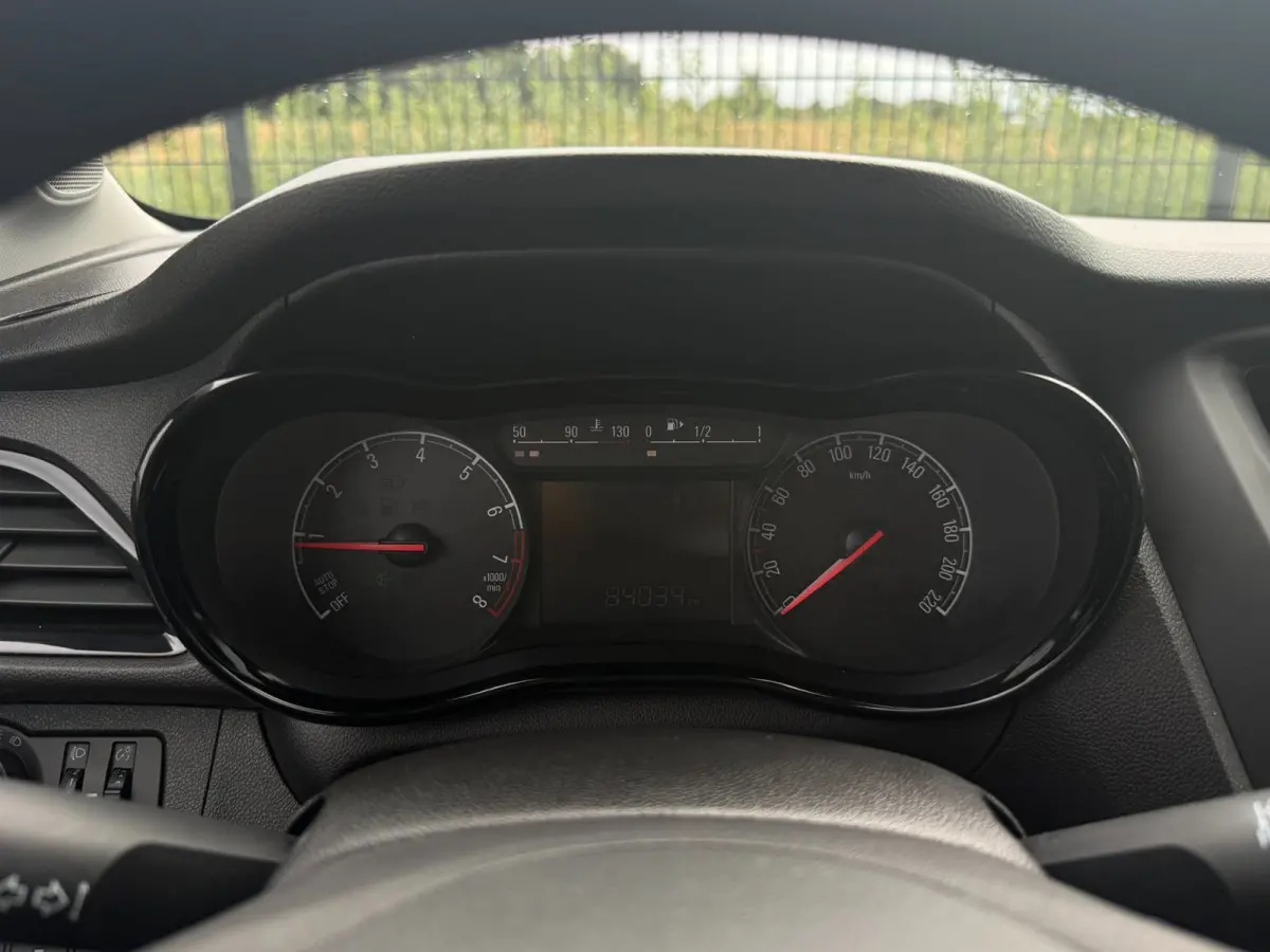 1.0 ecoFLEX Edition Cruise|Bluetooth|Radio | Airco |