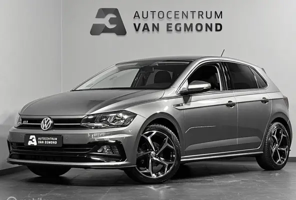 1.0 TSI R-LINE | AD. CRUISE | APPCNNCT