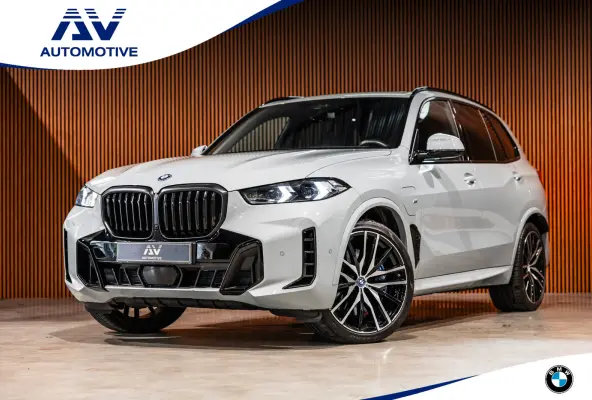 xDrive50e Launch Edition | M-Sport zetels | Panorama | 360 Camera | HUD | H&K | Stoelventilatie | ACC | 22'' Velgen | Elek trekhaak | BTW Auto | Dealer onderhouden