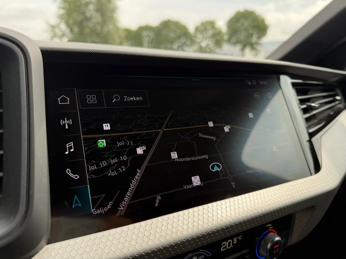 30 TFSI S Line edition one