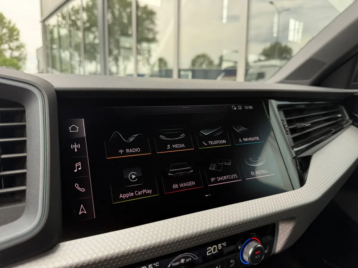 30 TFSI S Line edition one