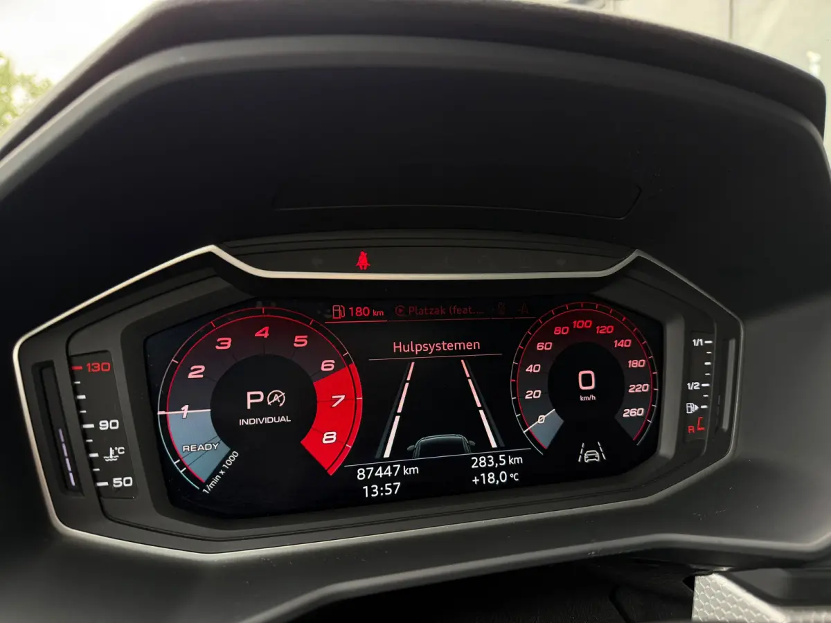 30 TFSI S Line edition one