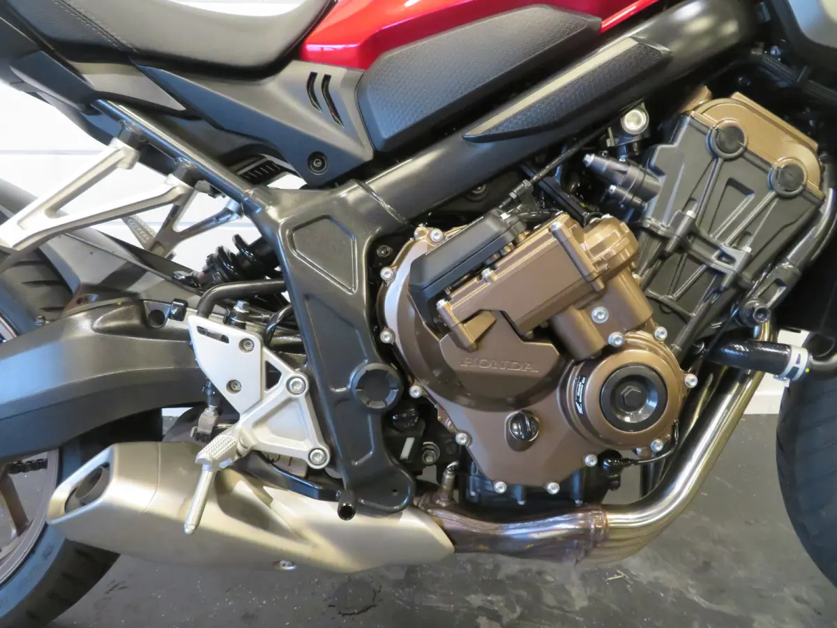 E-CLUTCH NIEUWSTAAT!