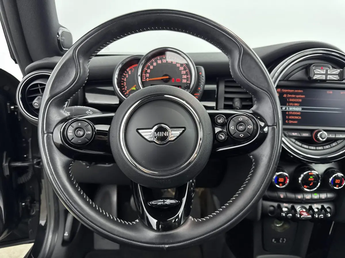 1.5 Cooper Marylebone | PANORAMADAK | LEDER | CLIMATE CONTROL | HARMAN KARDON | PARKEERSENSOREN | CRUISE CONTROL | LMV |