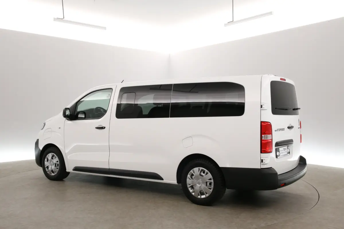 Kombi 75 kWh L3H1 Long Range 8 Zits | Snelladen | SOH 90% | Airco | Camera | Cruise | Parkeersensoren