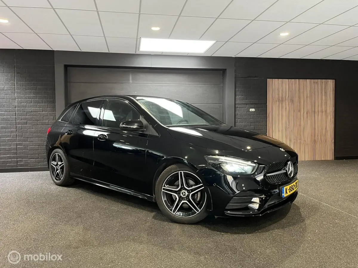180 AMG Line|Sfeer|Stoelverw.|Nightpakket