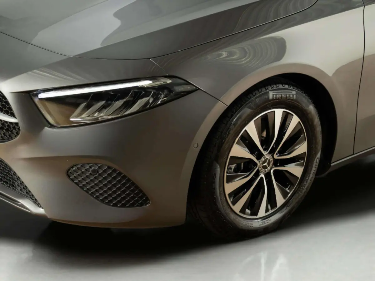 Hatchback 180 Star Edition