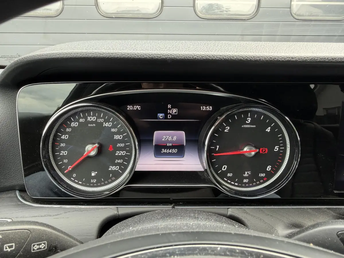 220 d Business | Camera | Navigatie | Burmester | Sfeerverlichting |