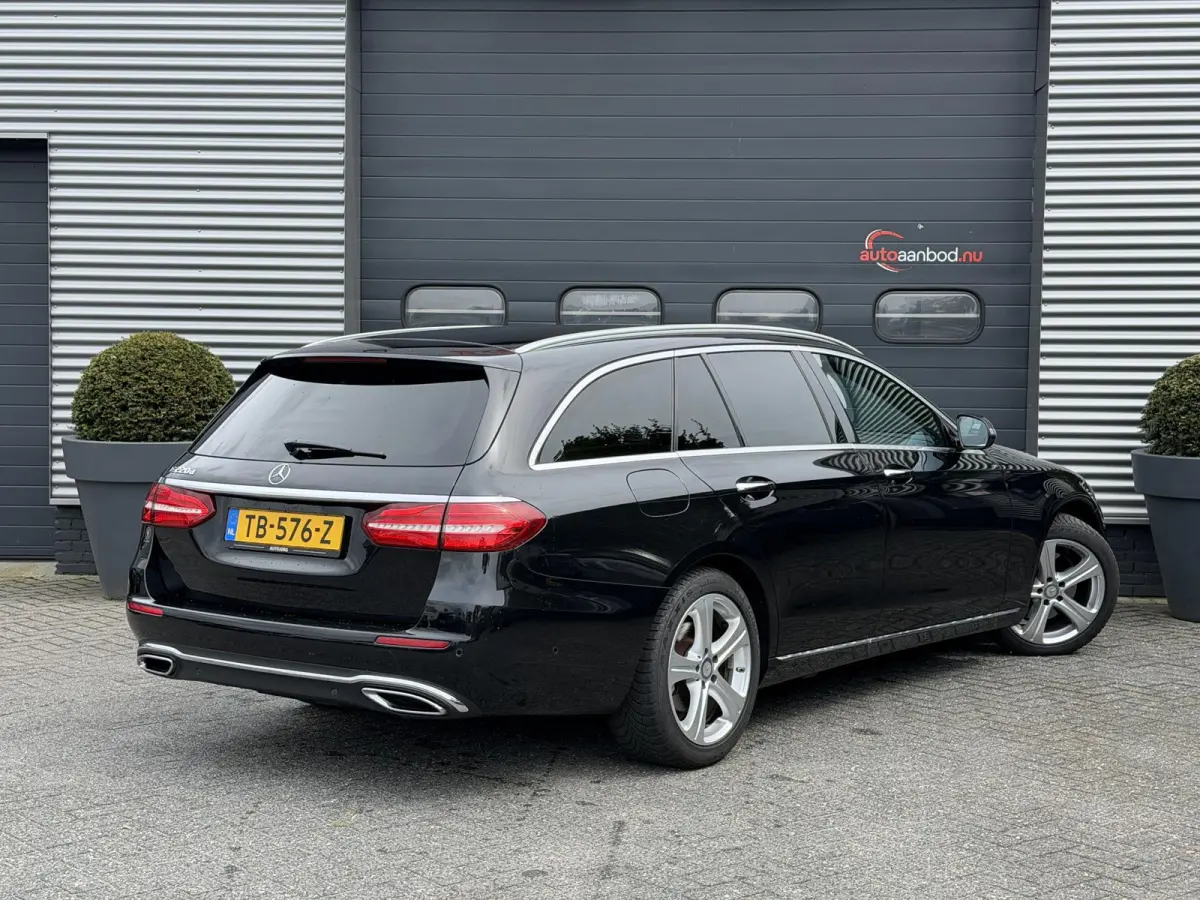 220 d Business | Camera | Navigatie | Burmester | Sfeerverlichting |