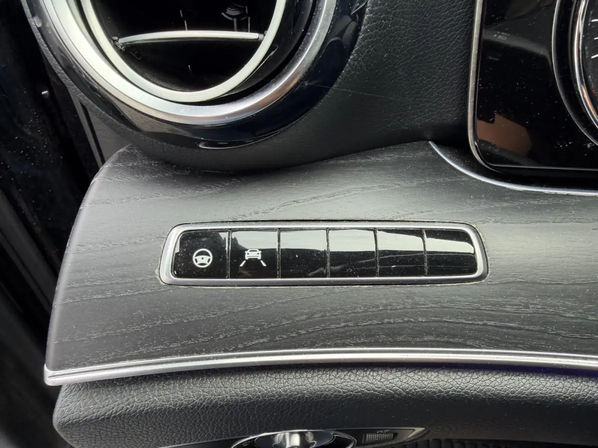 220 d Business | Camera | Navigatie | Burmester | Sfeerverlichting |