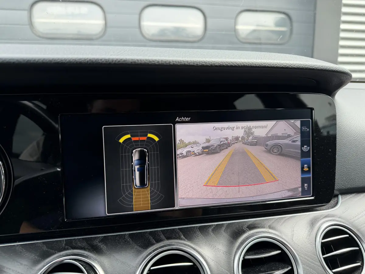 220 d Business | Camera | Navigatie | Burmester | Sfeerverlichting |