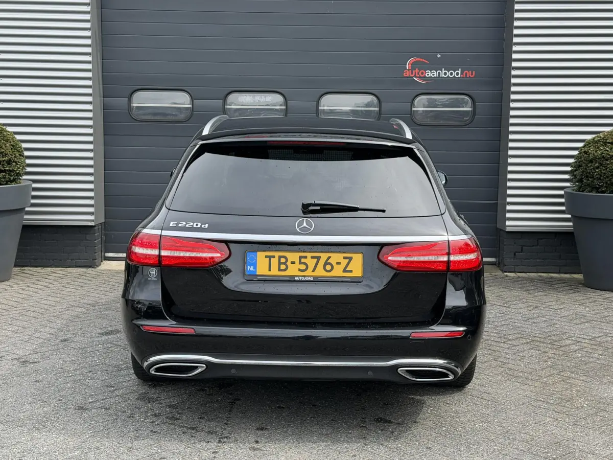220 d Business | Camera | Navigatie | Burmester | Sfeerverlichting |