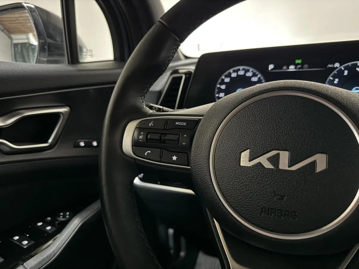 1.6 T-GDi Plug-in Hybrid GT-Line Pano 360° Memory Carplay