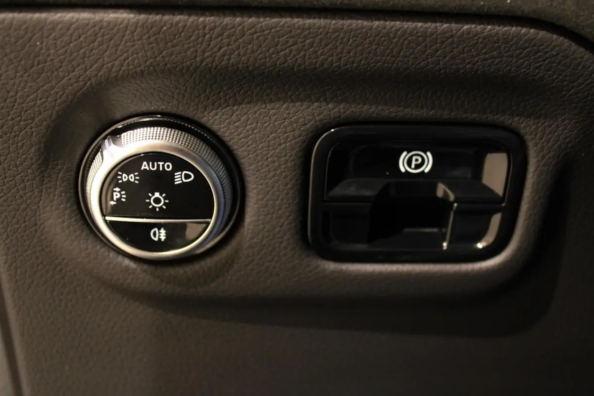 350+ AMG Line 91 kWh PANO | SFEER | BURMEST