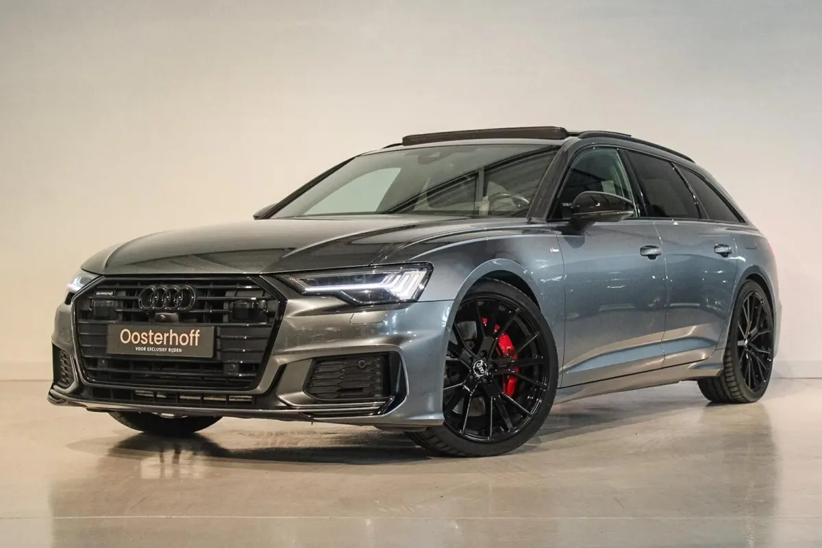 55 TFSI e quattro Competition PANO | TREKH
