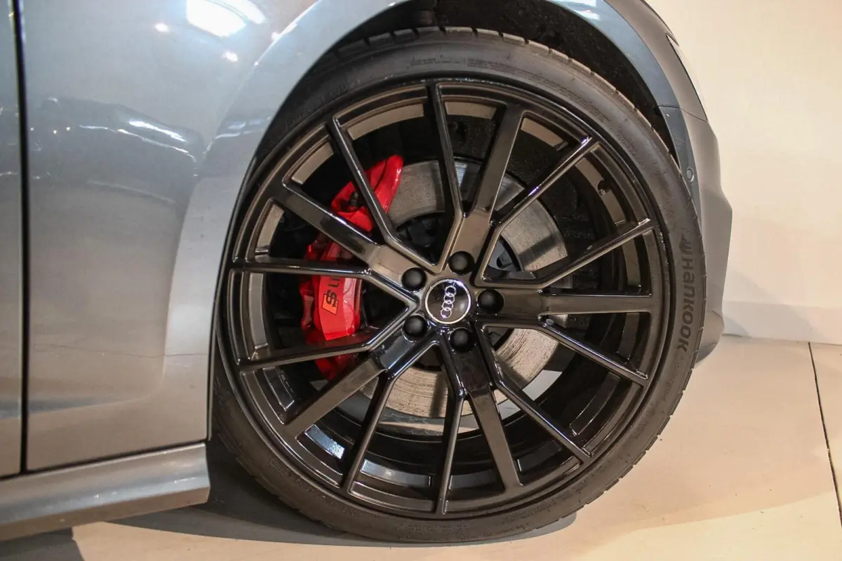 55 TFSI e quattro Competition PANO | TREKH