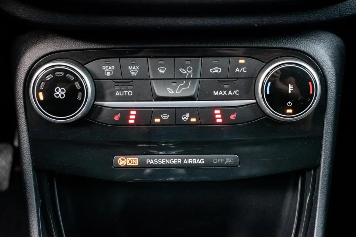 1.0 EcoBoost ST-Line X|1e EIGENAAR|PANO|WINTERPACK|ADAPT.CRUISE|B&O|SPORTSTOELEN