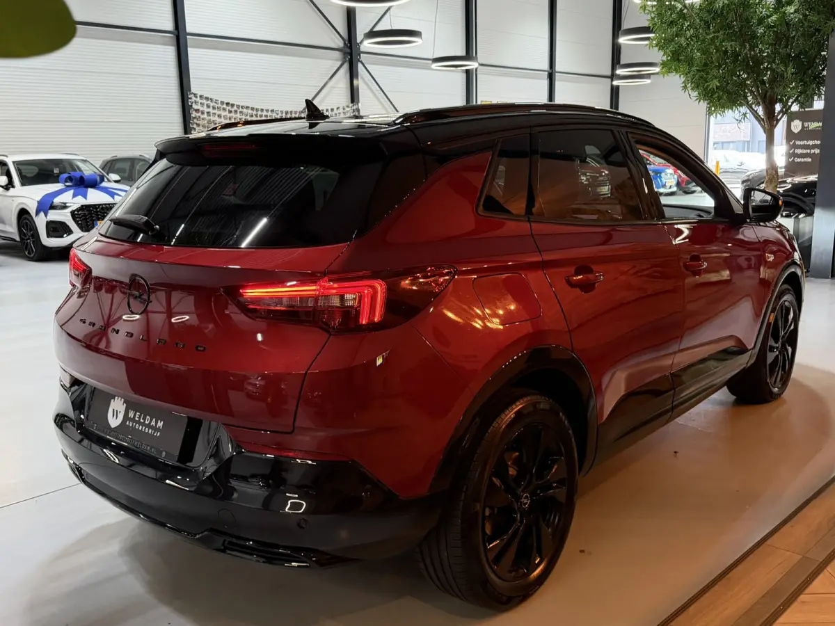 1.6 Turbo Plug-In Hybrid GS Line 224PK Bi-Color|ACC Autopilot|360°|Stoel+Stuurverwarming|Dodehoek|LED|Navi|Rijklaar