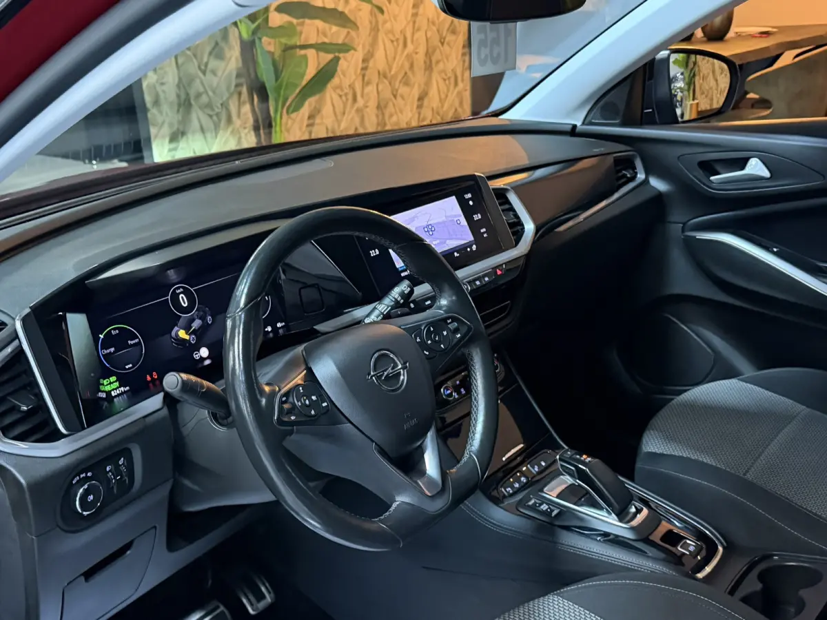 1.6 Turbo Plug-In Hybrid GS Line 224PK Bi-Color|ACC Autopilot|360°|Stoel+Stuurverwarming|Dodehoek|LED|Navi|Rijklaar