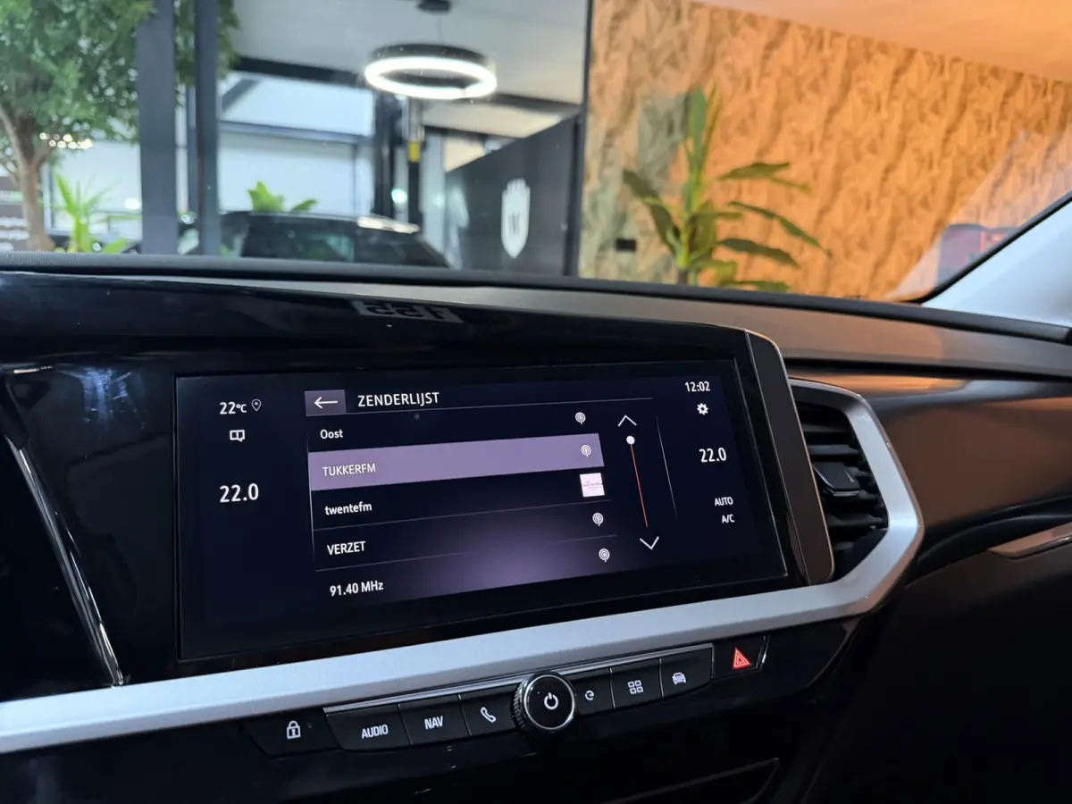 1.6 Turbo Plug-In Hybrid GS Line 224PK Bi-Color|ACC Autopilot|360°|Stoel+Stuurverwarming|Dodehoek|LED|Navi|Rijklaar