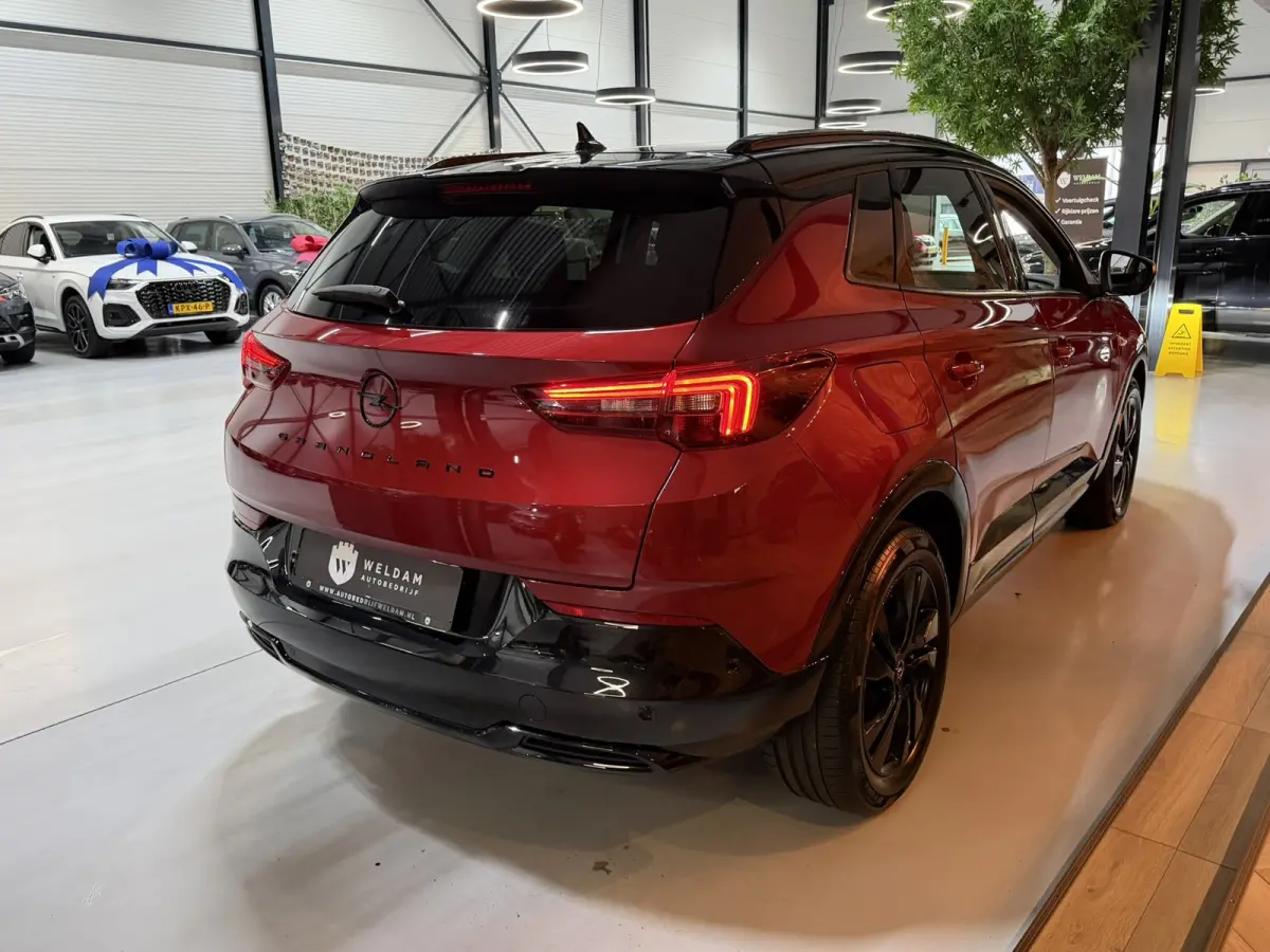 1.6 Turbo Plug-In Hybrid GS Line 224PK Bi-Color|ACC Autopilot|360°|Stoel+Stuurverwarming|Dodehoek|LED|Navi|Rijklaar